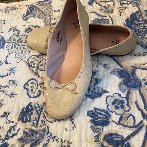 H&M flat - Picture 4 of 4